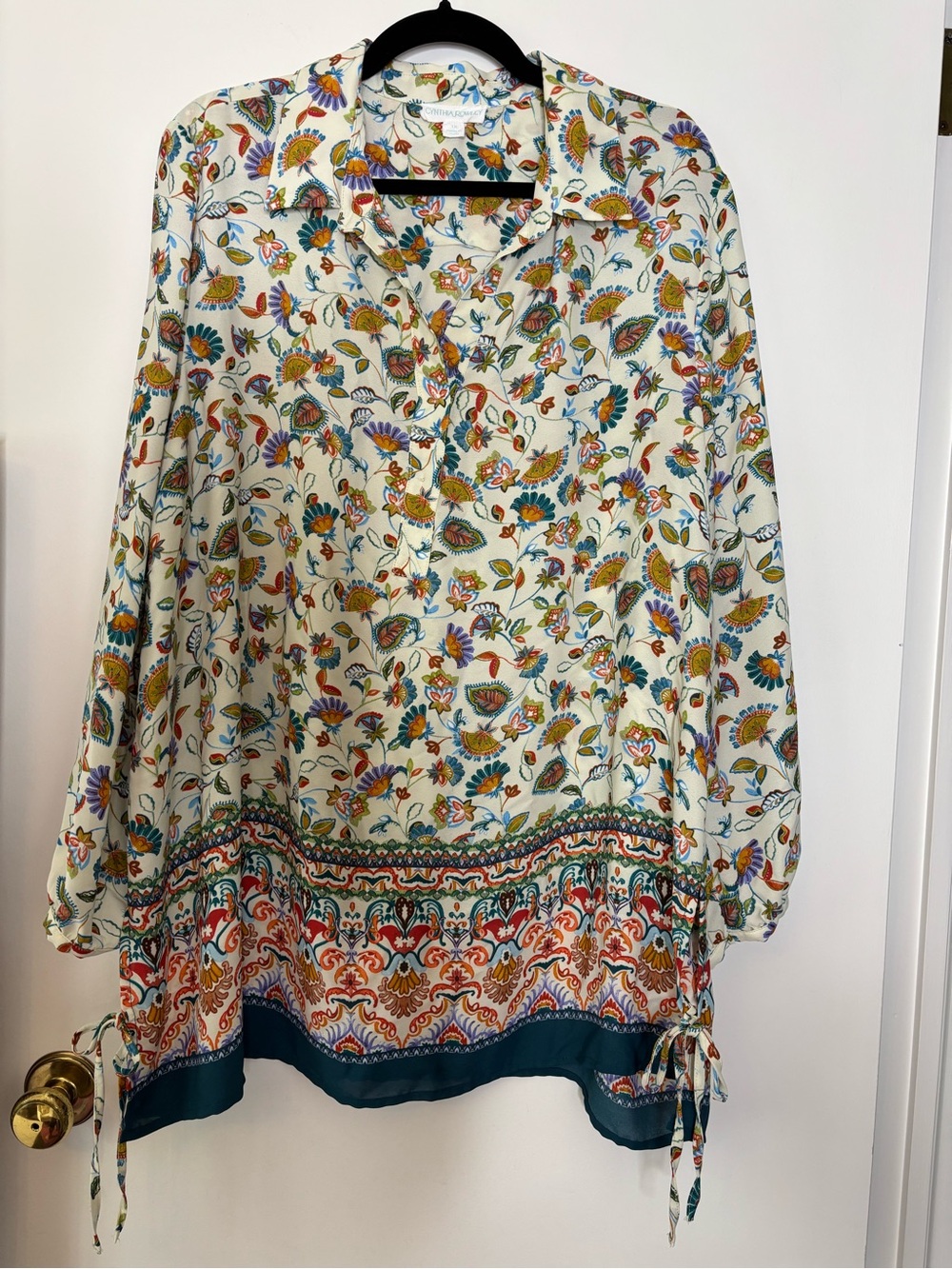 Cynthia Rowley Cream Tunic with Multicolor Floral Border Size 1X